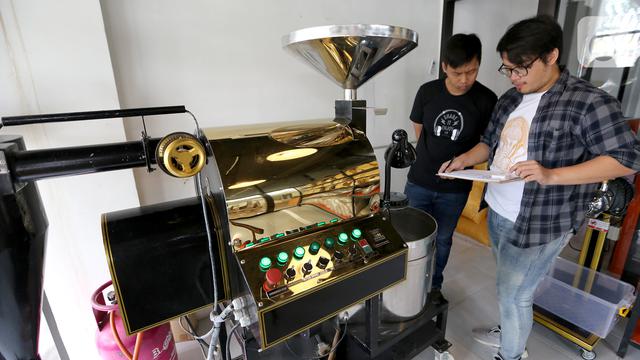 Melihat Proses Coffee Roasting, Penentu Aroma dan Karakter Kopi
