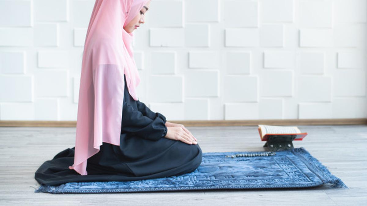Doa Qunut Lengkap dengan Arab, Latin, dan Artinya, Yuk Hafalkan