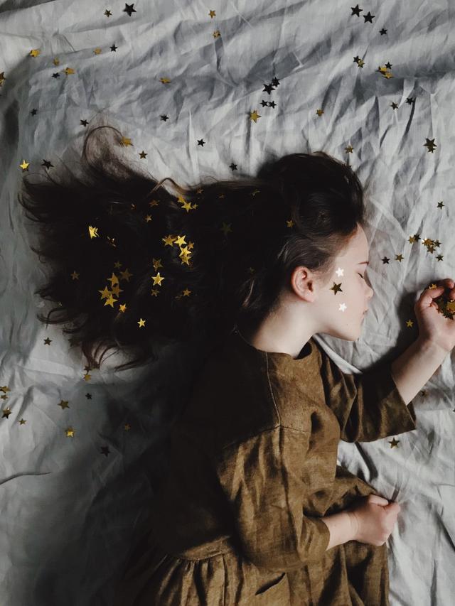 Ilustrasi anak tidur