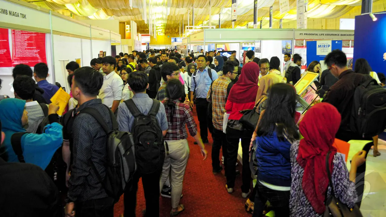 Ribuan Pencari Kerja Serbu Karir.com Expo 2015