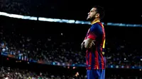 Barca Kalah, Dani Alves Kecam Pendukungnya