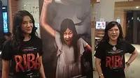 Fanny Ghassani dalam Film Riba. (M Altaf Jauhar/ Liputan6.com)