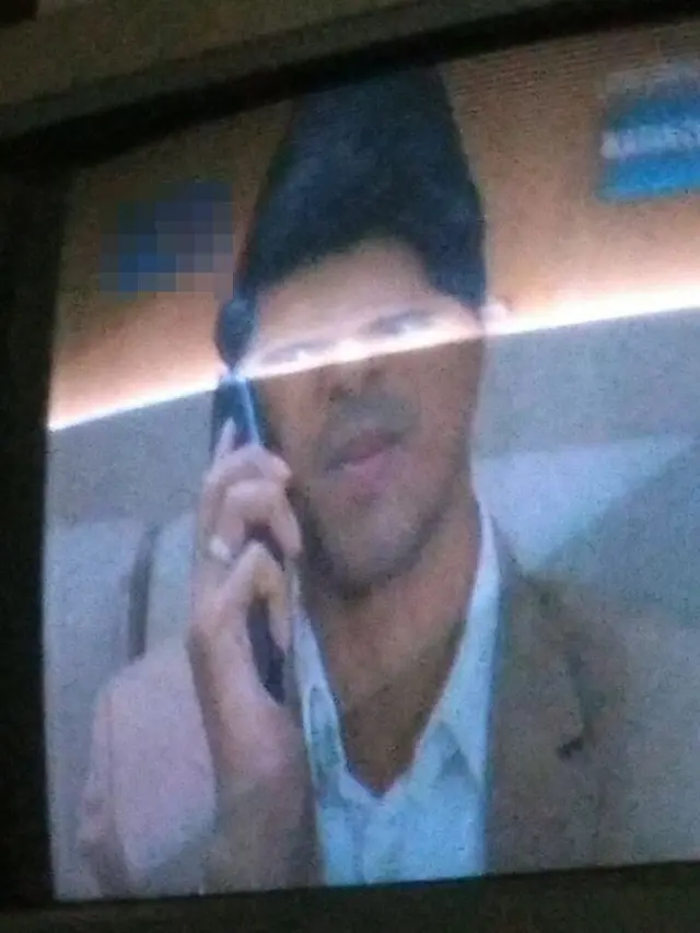 6 Momen Kocak Nonton Sinetron di TV Rusak Ini Bikin Tepuk Jidat