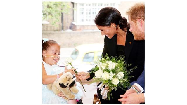 Potret Kedekatan Pangeran Harry dengan Anak Kecil Sebelum Memiliki Anak