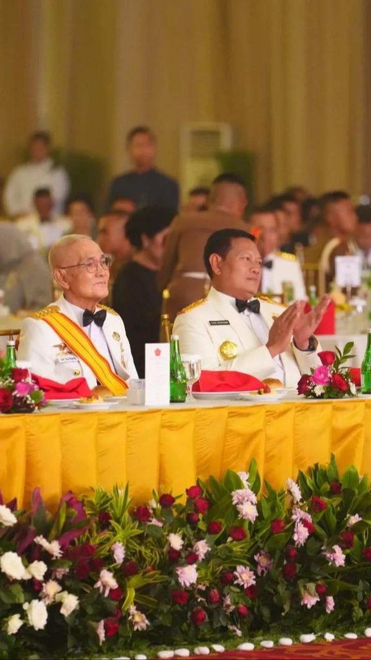 Tidak hanya Wiranto, turut hadir pula Jenderal TNI (Purn.) Try Sutrisno. <br>
