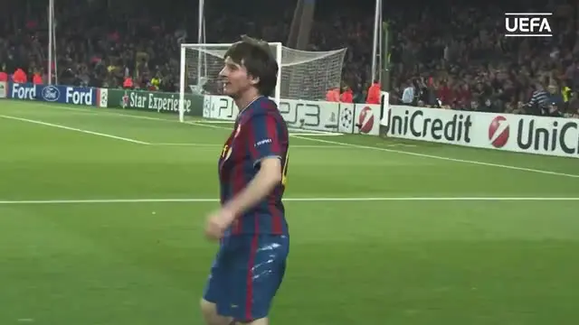 4 gol hebat Lionel Messi yang menghancurkan Arsenal saat Barcelona bertemu tim berjulukan Meriam London di Stadion Camp Nou pada Liga Champions 2010.