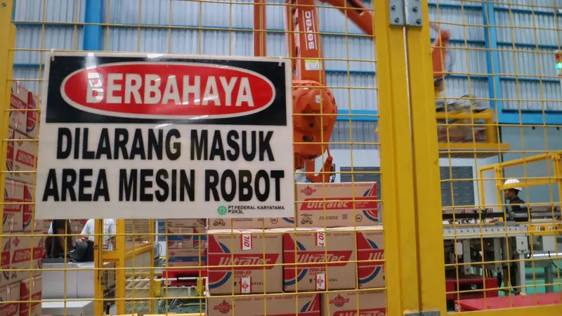 Pengoperasian pabrik Federal Oil menggunakan robot.