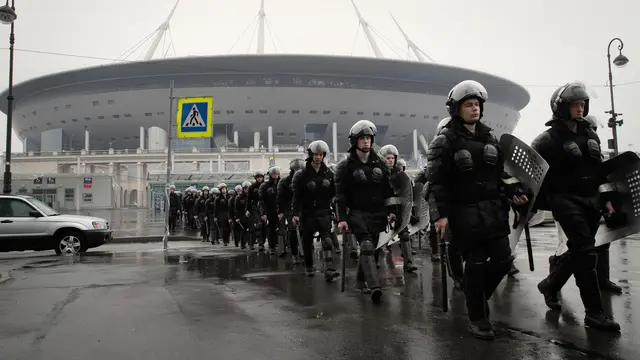 Jelang Piala Dunia 2018, Polisi Anti Huru-Hara Rusia Bersiap Amankan Turnamen