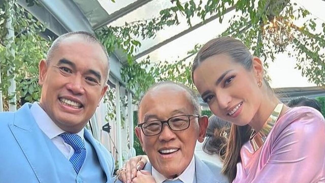 Suasana Meriah Pesta Pernikahan Mertua Nia Ramadhani, Hadir Menteri dan Petinggi Parpol