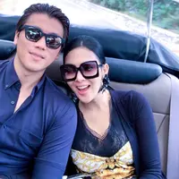 Syahrini dan Reino Barack (Instagram/princessyahrini)