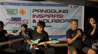 Panggung inspirasi yang menampilkan kelompok aqustik dari sejumlah anggota Oi Kontras, disertai dengan baca puisi pada, Sabtu (19/7/2025) malam.