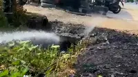 Pipa PGN di Bandar Lampung Terbakar, Semburan Api Bikin Warga Panik