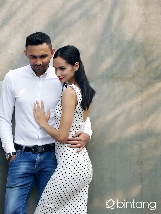 Sebagai seorang istri, Ilmira Usmanova sangat mendukung kegiatan yang Zacky lakukan bersama kawan-kawannya di Sahabat Anak Negeri. (Fathan Rangkuti/Bintang.com)