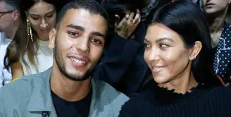 Younes Bendjima dan Kourtney Kardashian memutuskan untuk menyudahi hubungan mereka. (Celebrity Insider)