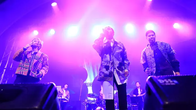 [Bintang] Konser Dua Lima Be3