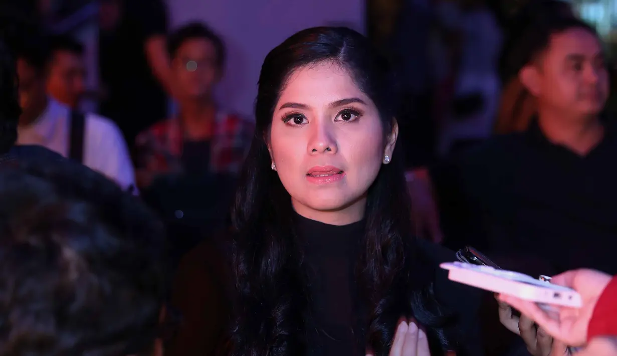 Belum lama ini, presenter Annisa Pohan menjadi perbincangan para netizen. Ia diserang oleh para fans KPOP. Istri calon Gubernur DKI, Agus Yudhoyono itu diserang terkait unggahan foto di Instagram. (Nurwahyunan/Bintang.com)