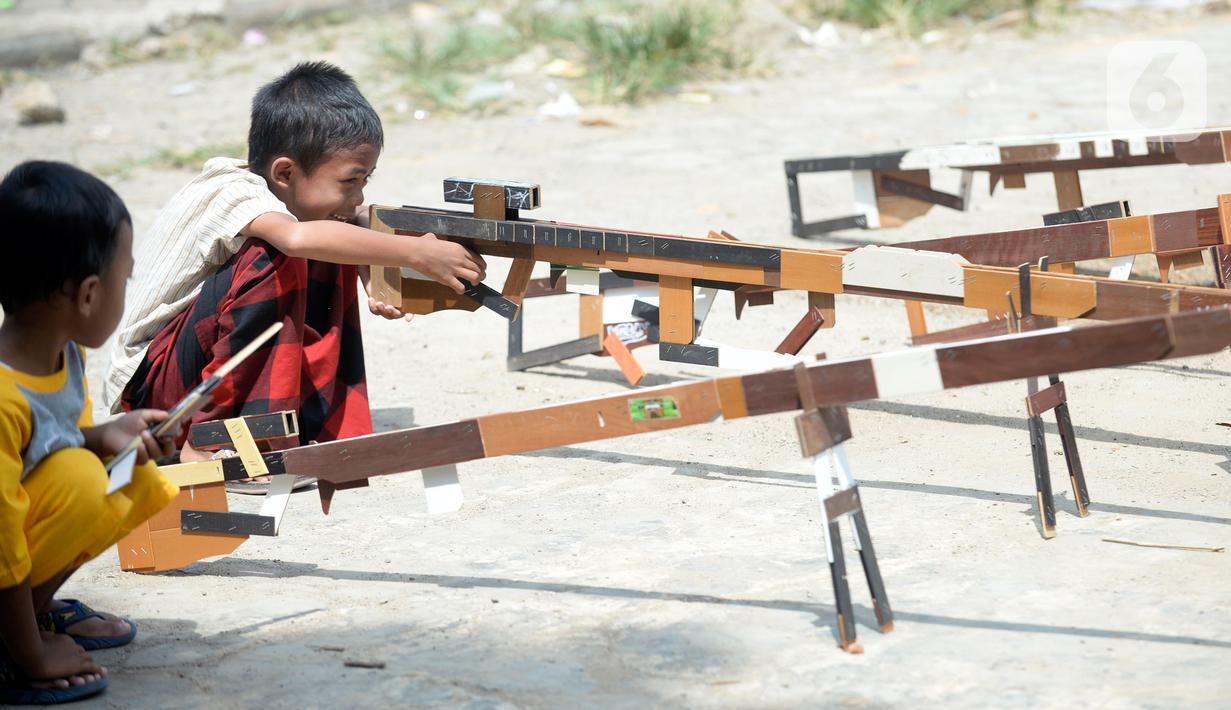  FOTO  Keseruan Anak Anak Bermain  Tembak tembakan dengan 