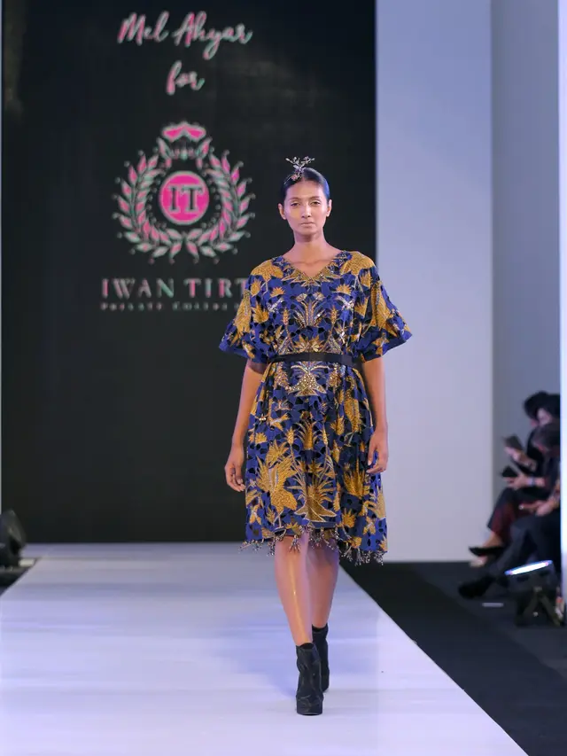 [Bintang] Hari Kartini Semakin Dekat, Fashion Nation 2018 Hadirkan The Iconic Women dalam Kolaborasi Iwan Tirta Private Collection dan Mel Ahyar