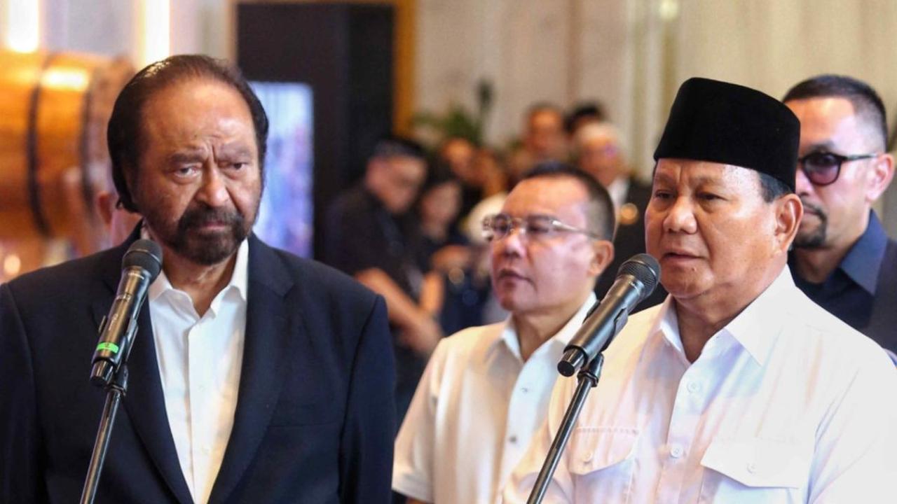 Dalam momen tersebut, Surya Paloh menyampaikan ucapan selamat dan menyapa Prabowo sebagai presiden terpilih.&nbsp;Liputan6.com/Angga Yuniar<br>
