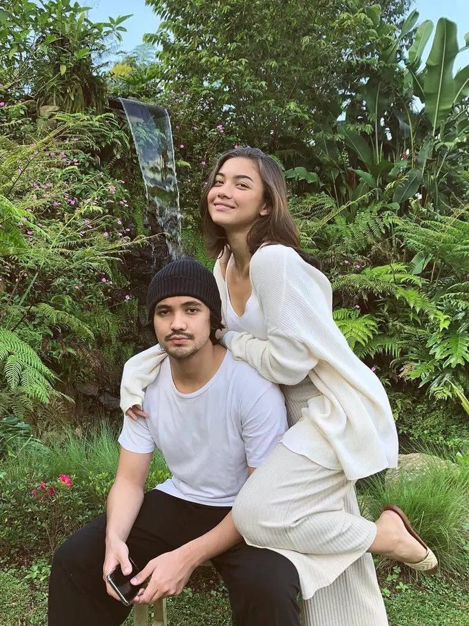 [Fimela] Angela Gilsha dan Marco Panari