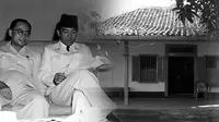 Sukarno, Hatta, dan rumah tempat mereka "diamankan" di Rengasdengklok 