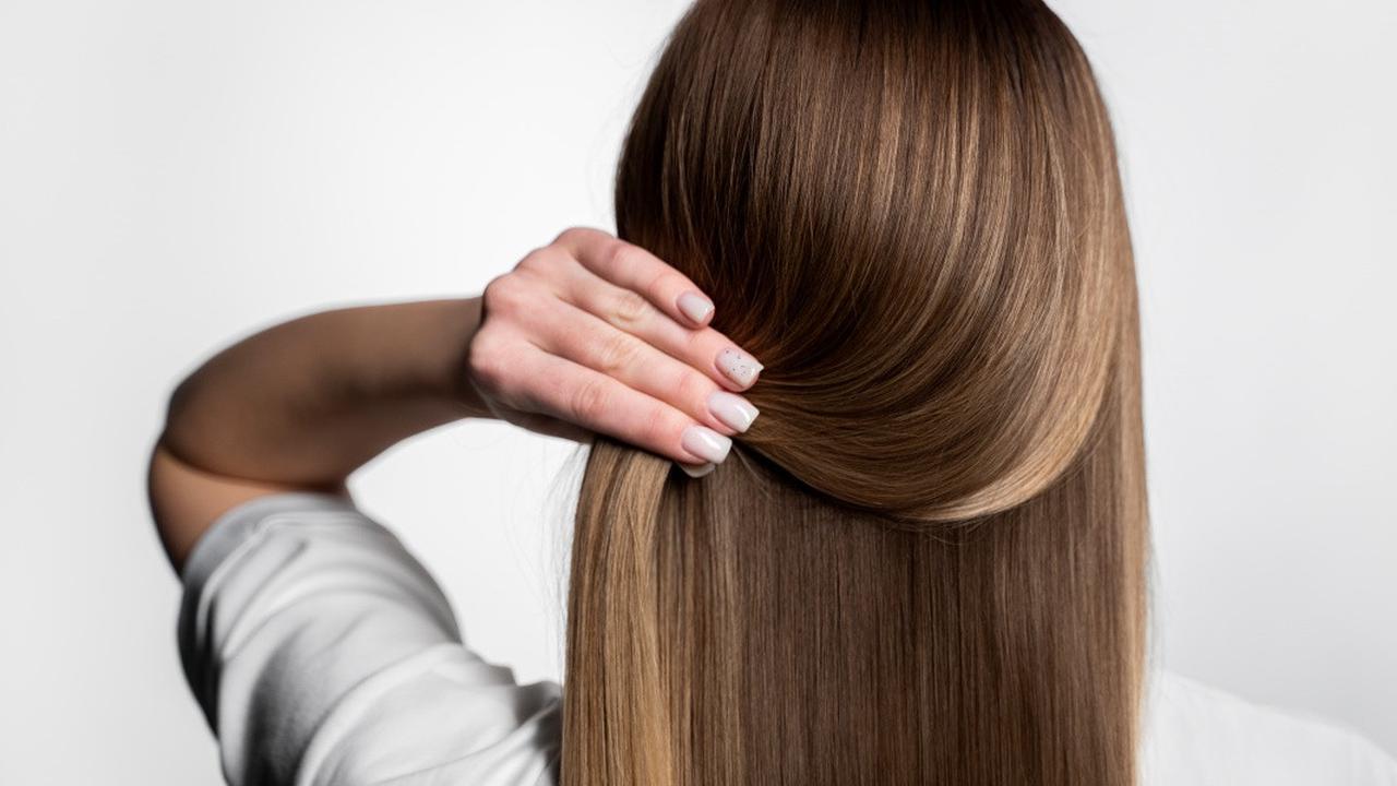 Apakah Rambut Bisa Diluruskan Secara Alami? Ini Fakta dan Tips yang Bisa Disimak