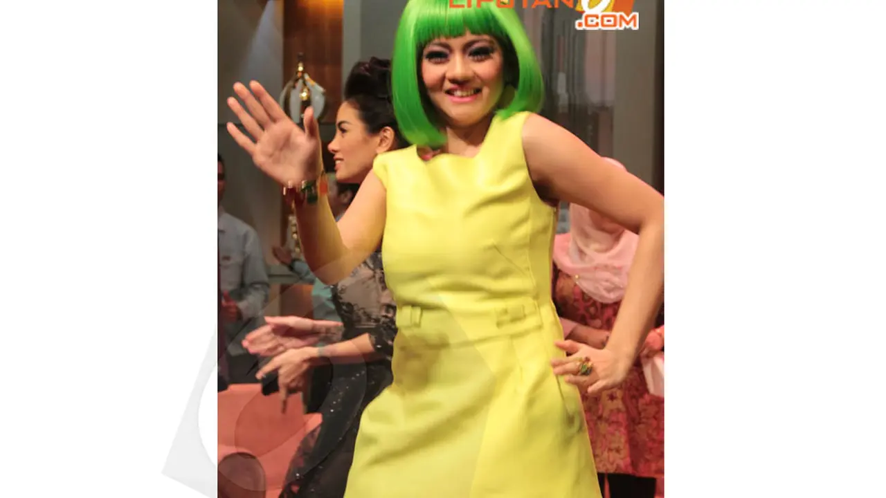 [FOTO] Jenita Janet Super Ngejreng 