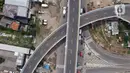 Foto udara Jalan Tol Layang Dalam Kota Kelapa Gading - Pulo Gebang, Jakarta, Sabtu (20/11/2021). Jalan Tol Layang Dalam Kota Kelapa Gading - Pulo Gebang memiliki enam ruas jalan dengan panjang 9,3 kilometer. (merdeka.com/Imam Buhori)