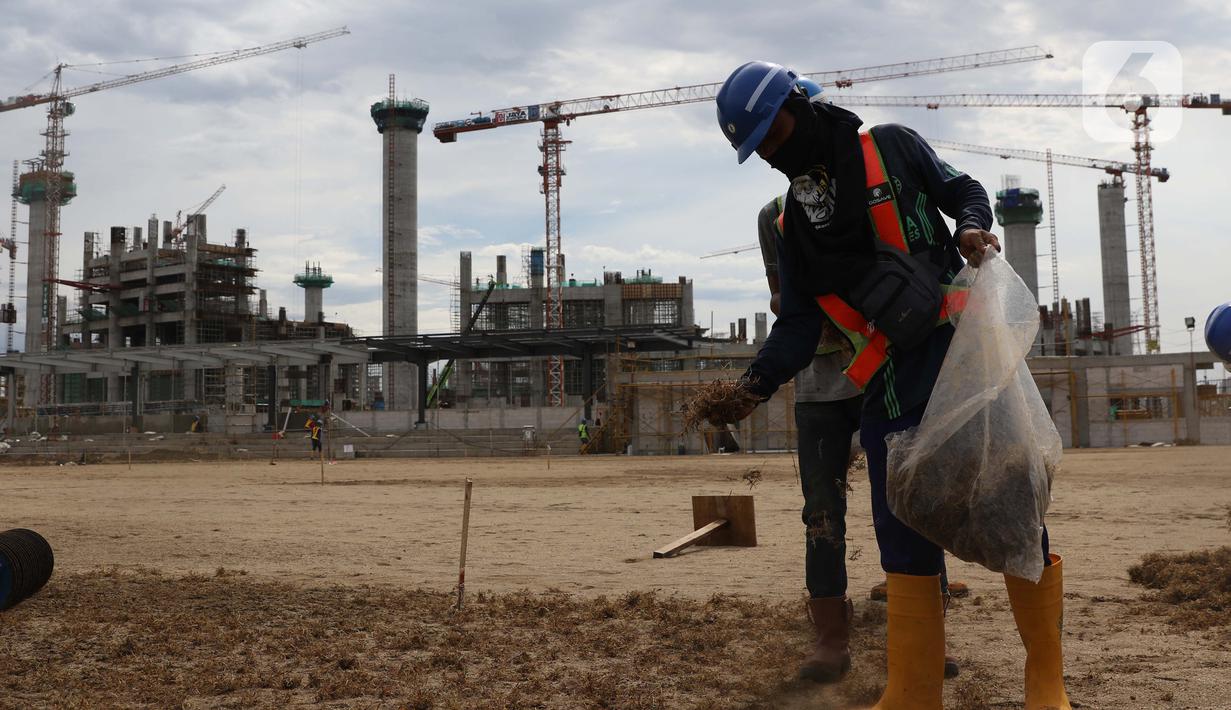 FOTO: Dua Lapangan Latihan Jakarta International Stadium akan Gunakan