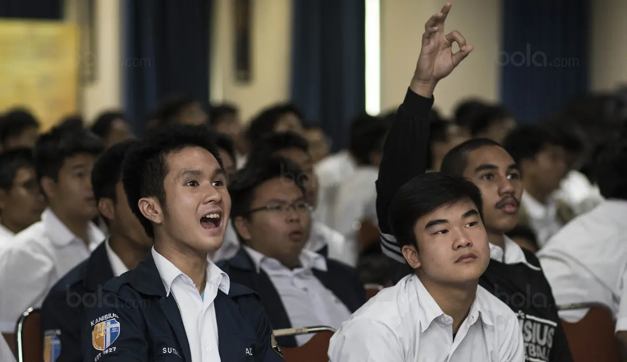 Suasana kemeriahan nonton bareng laga NBA di Kolese Kanisius, Jakarta, Kamis (19/10/2017). (Bola.com/Vitalis Yogi Trisna)