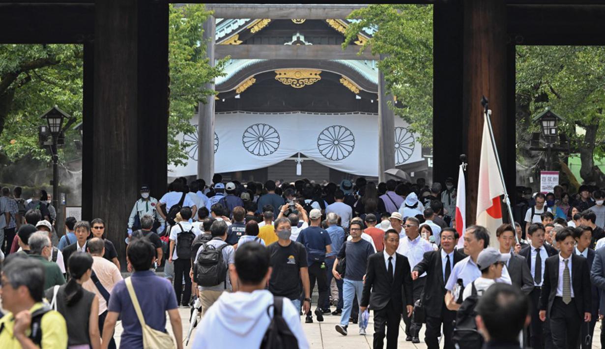 Jepang menyerah tanpa syarat kepada sekutu pada 15 Agustus 1945. (Kazuhiro NOGI/AFP)