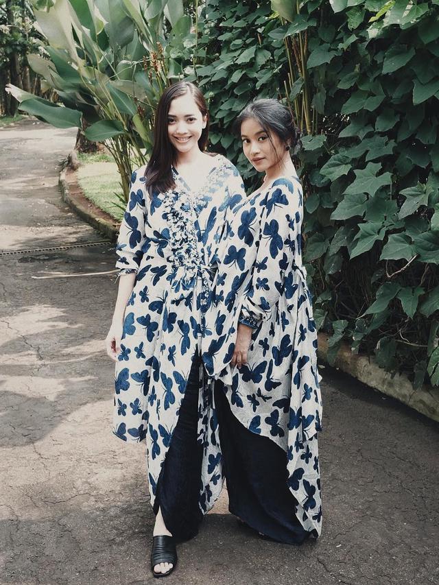 Potret Kedekatakan Ririn Dwi Ariyanti dengan Anak Tirinya Siti Adira Kania