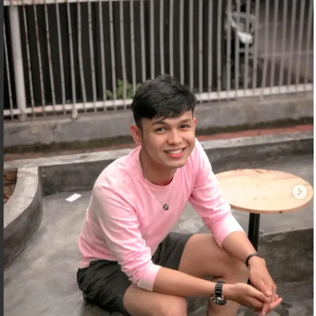 7 potret seleb tiktok Farhan Ramananda