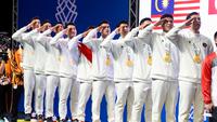 Foto: Momen Tim Bulutangkis Putra Indonesia Berdiri di Podium Usai Raih Emas SEA Games 2025