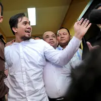 Foto Saipul Jamil dipindah ke Cipinang dari Kejaksaan Jakarta Utara (Adrian Putra/bintang.com)