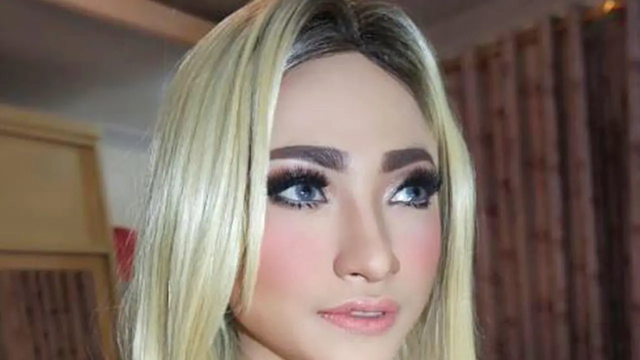 [Bintang] Amel Alvi