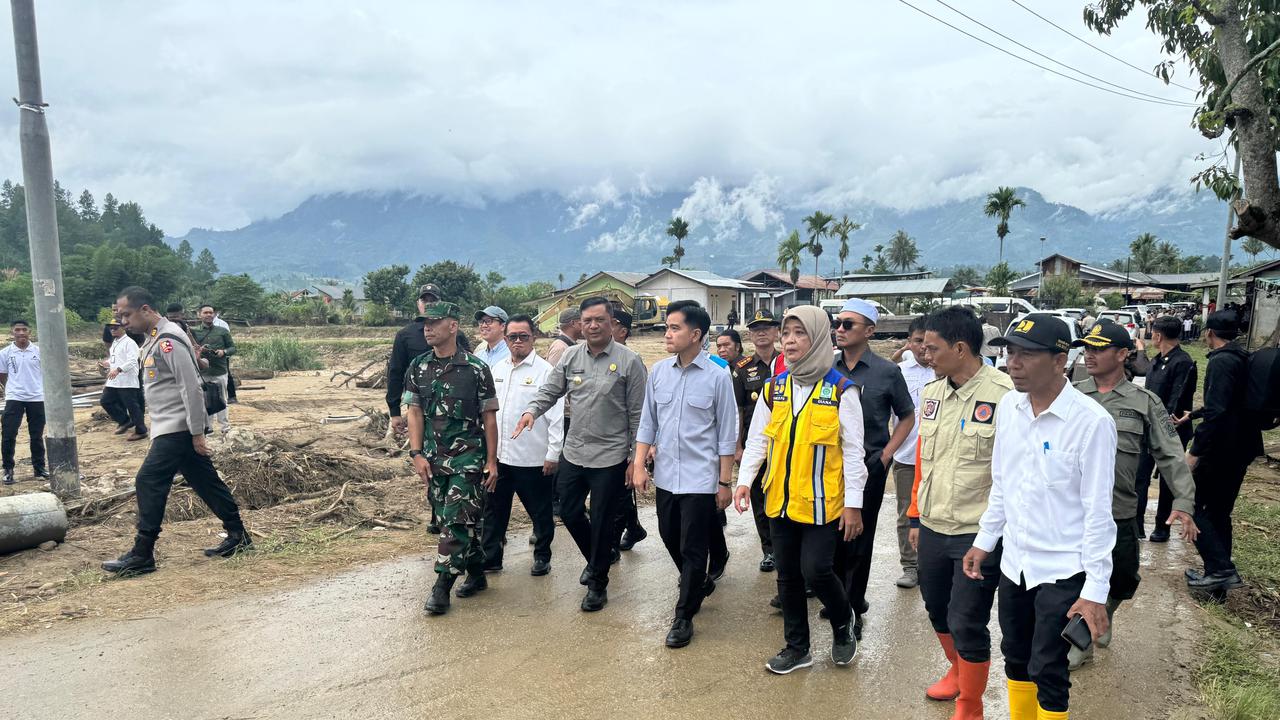 Pantau Distribusi BBM Pascabencana, Gibran Sambangi SPBU Raklunung di Aceh
