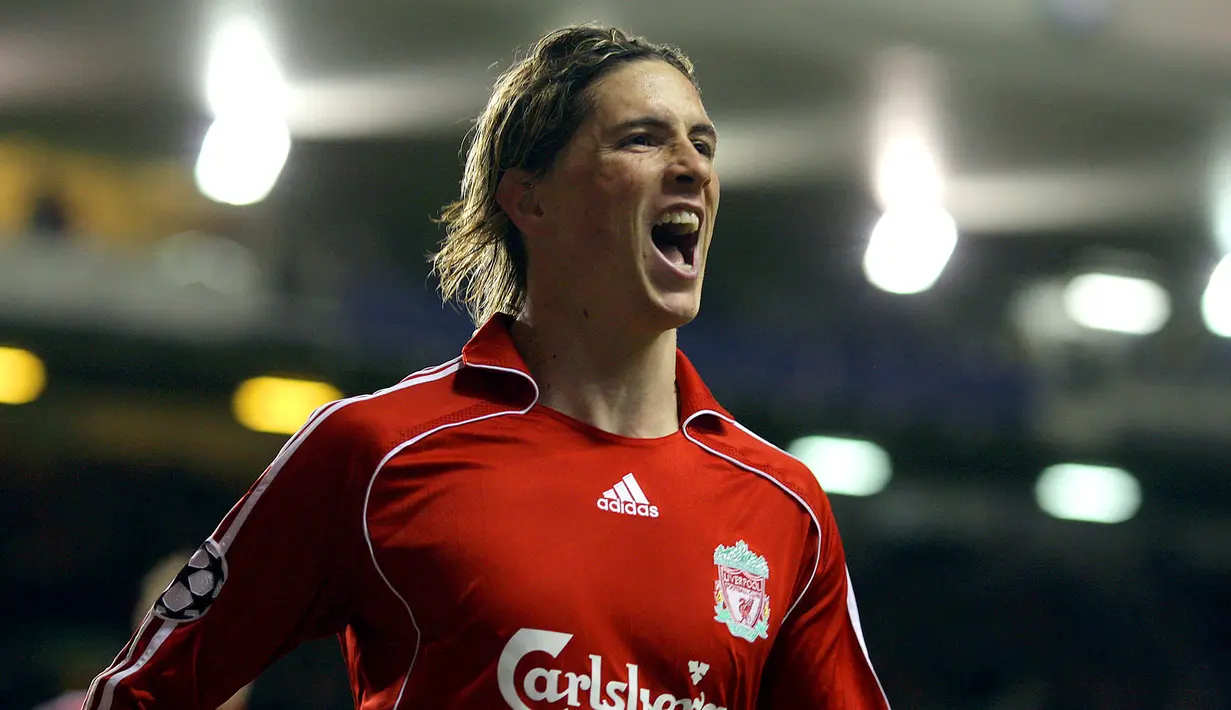 Fernando Torres - Liverpool melepas Torres ke Chelsea dengan nilai transfer 58,5 juta euro pada 2011. (AFP/Andrew Yates)