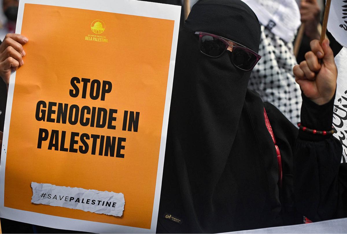 Aksi Bela Palestina Surabaya