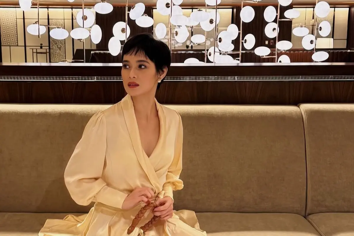 Renata Kusmanto tampil menawan dalam balutan dress (Instagram/@renata711)