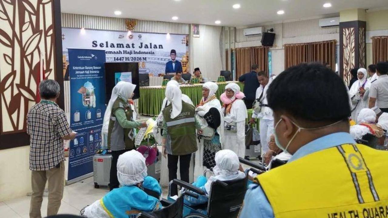 PPIH Embarkasi Makassar Terbangkan Ratusan Jemaah Calon Haji Sultra ke Tanah Suci