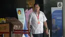 Mantan Ketua DPRD Kabupaten Bengkalis Abdul Kadir tiba di Gedung KPK, Jakarta, Rabu (18/3/2020). Abdul Kadir diperiksa sebagai saksi untuk tersangka Bupati nonaktif Bengkalis Amril Mukminin terkait dugaan menerima suap proyek pembangunan Jalan Duri-Sei Pakning. (merdeka.com/Dwi Narwoko)