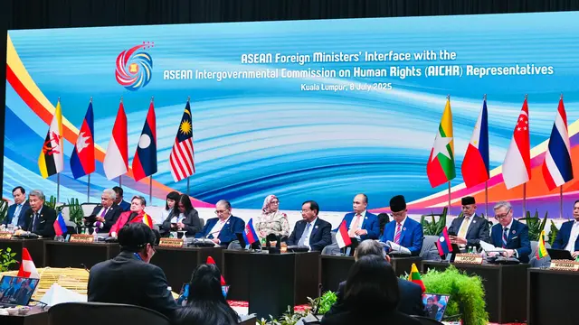 Menlu RI Sugiono saat menghadiri Pertemuan para Menteri Luar Negeri ASEAN di Kuala Lumpur, Malaysia, Selasa (8/7/2025). (Dok. Kemlu RI)