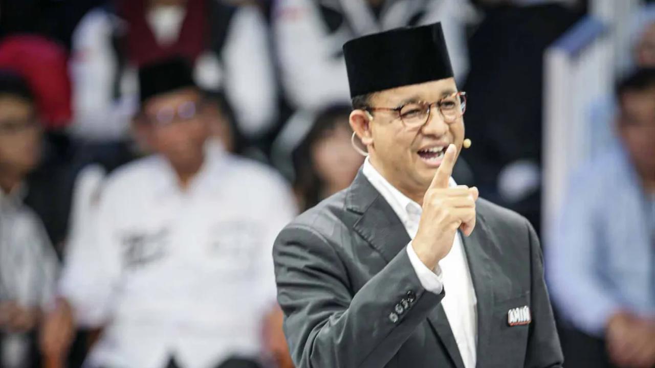 "Sayangnya tidak semua tahan untuk berada menjadi oposisi seperti disampaikan Pak Prabowo. Pak Prabowo tidak tahan menjadi oposisi," sindir Anies.<br>
