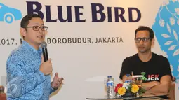 Direktur PT Blue Bird , Andre Djokosoetono saat memberikan sambutan pada acar Kolaborasi Blue Bird dan GO-JEK di Jakarta, Kamis (30/03). Masyarakat bisa memesan taksi Blue Bird secara khusus di aplikasi GO-JEK. (Liputan6.com/Fery Pradolo)