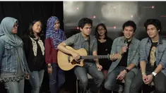 Ngedate Bareng Artis Mikha Angelo