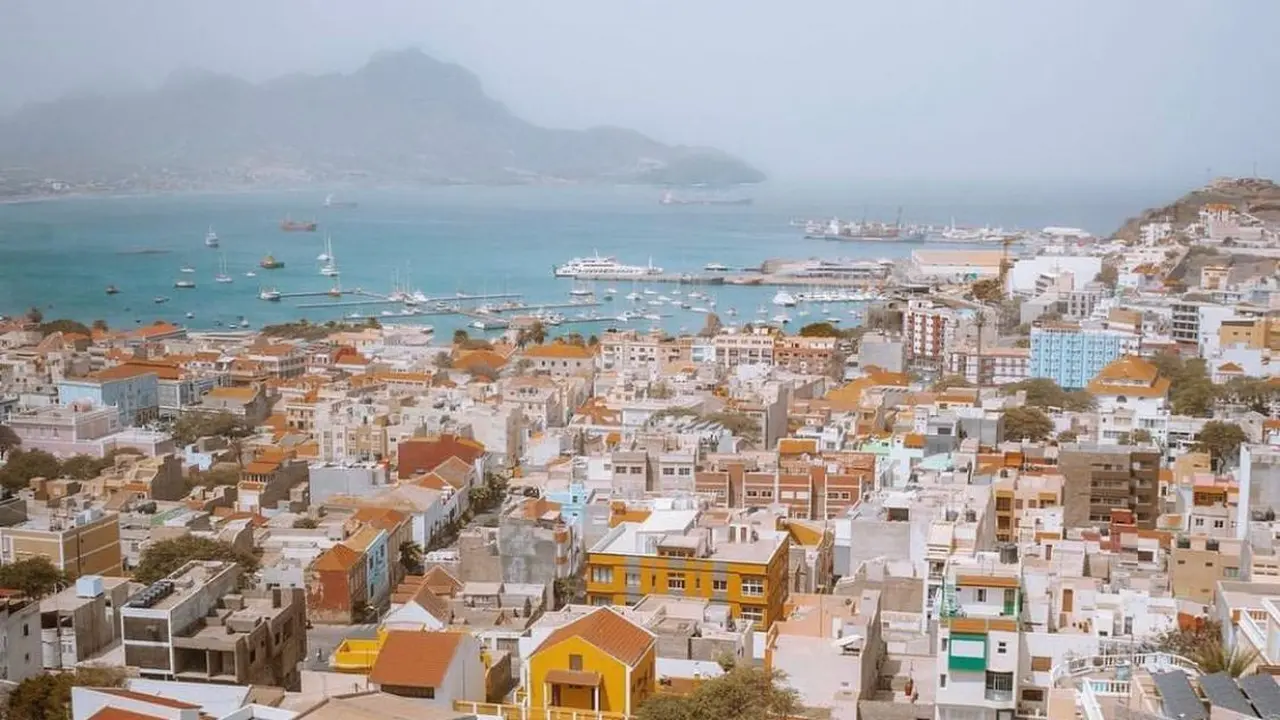 Cape Verde atau Cabo Verde