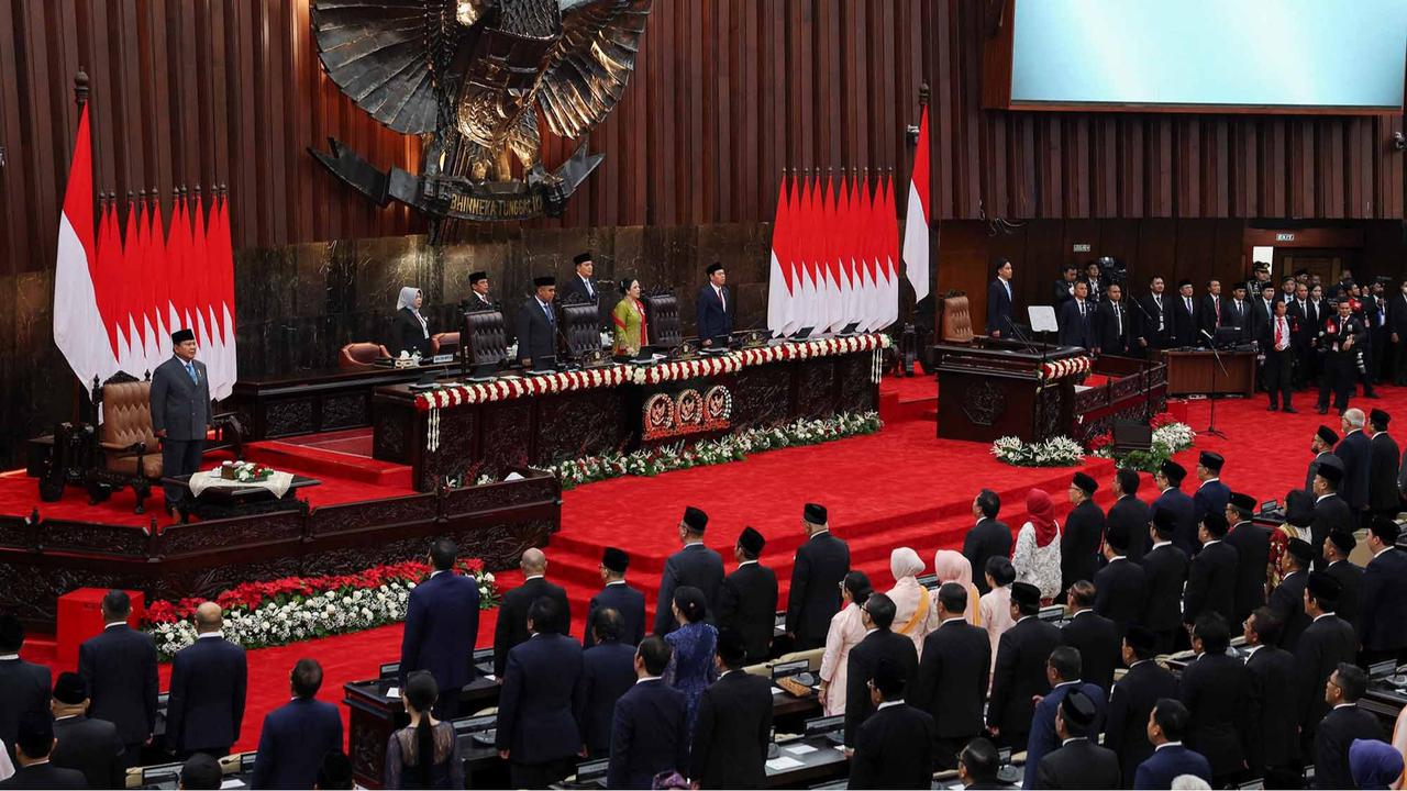 FOTO: Prabowo Tiba di Gedung Nusantara Jelang Pidato Kenegaraan