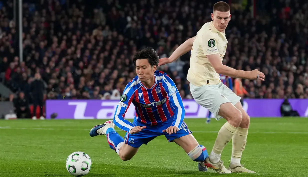 Crystal Palace sebelumnya telah mengantongi modal berharga lewat kemenangan 3-1 pada leg pertama semifinal melawan Shakhtar Donetsk. (AP Photo/Alastair Grant)