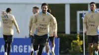 Persaingan Panas Kualifikasi Piala Dunia 2026 Zona Amerika Selatan: Messi Kembali Bela Argentina, Ancelotti Debut Bersama Brasil